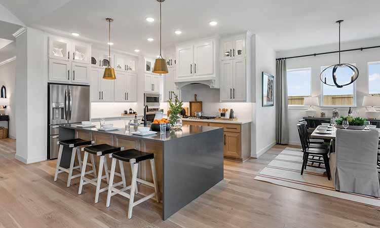 The Leeward - Kitchen and Dining