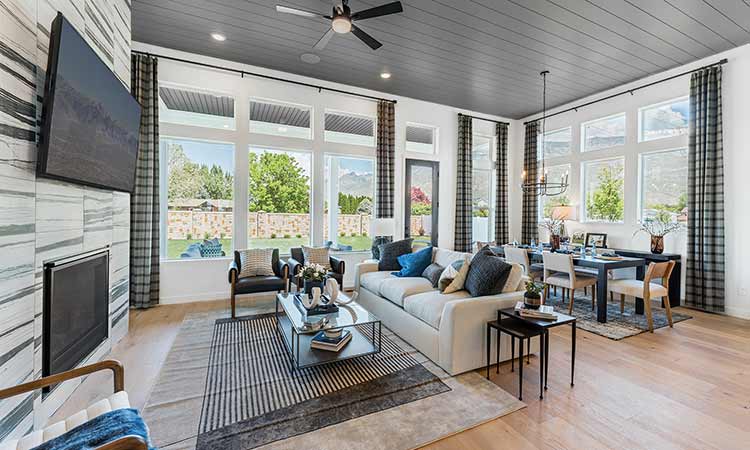 The Caulfield - Family Room