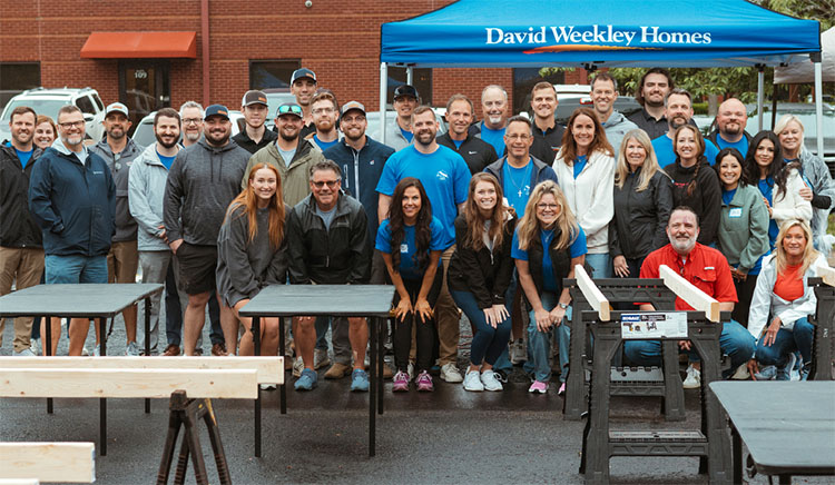 Nashville Team Members partnered with Sleep in Heavenly Peace to build 40 builds for children.