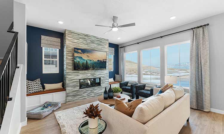 The Egret - Family Room