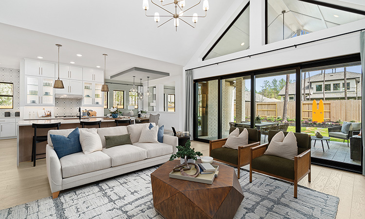 The Leeward - Family Room