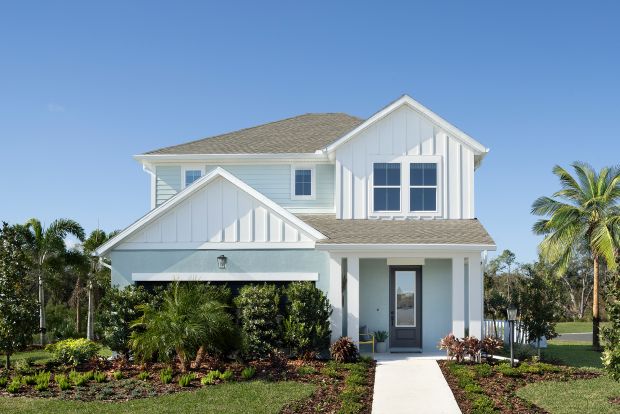 The Zander - Front Exterior