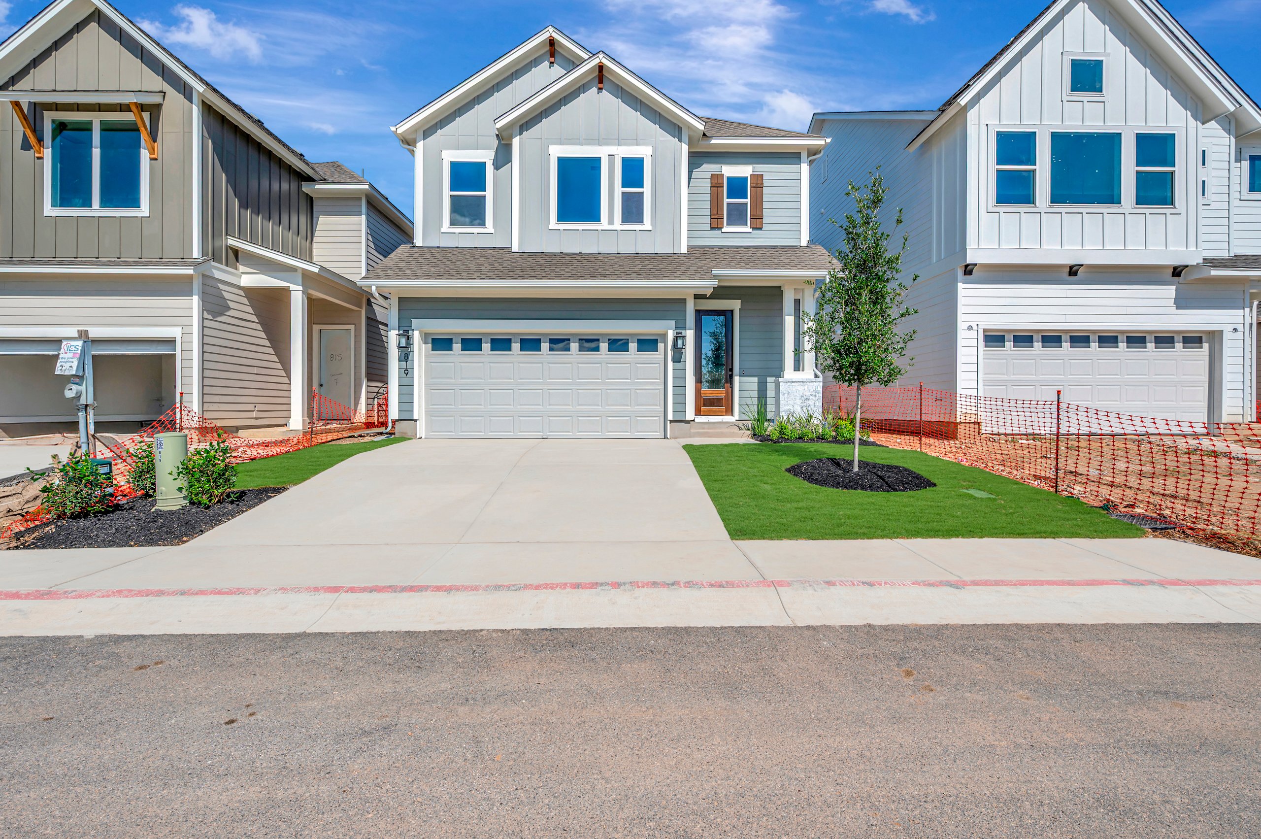 David Weekley Homes — The Markham at Double Creek Crossing – Quick Move-in Homes - Craftsman
