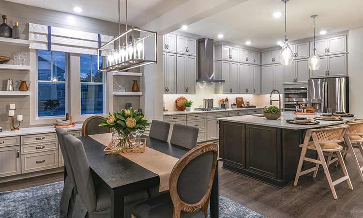 The Seaside - Kitchen and Dining